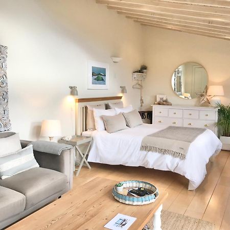 Coastal Chic Waterfront Studio Kinsale Exterior foto